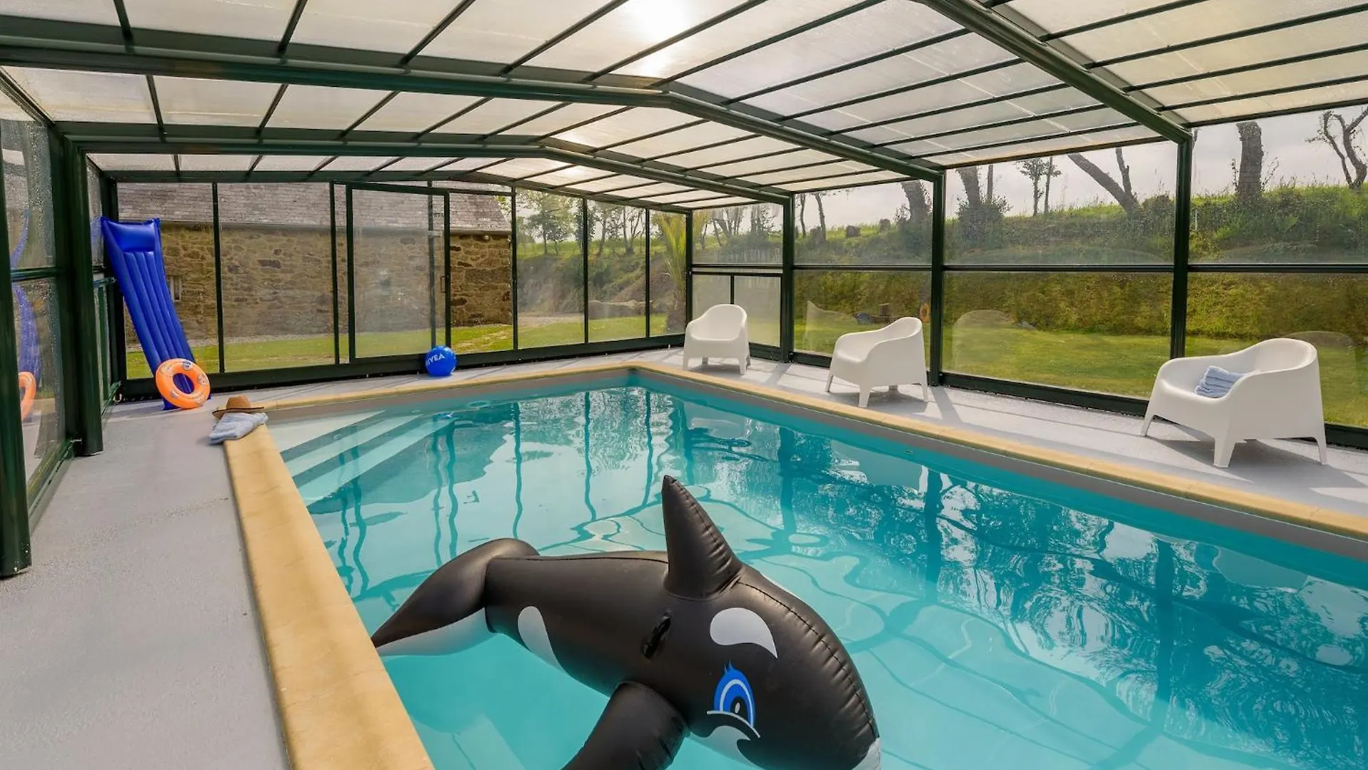 Peaceful Holiday Home In Plouguin With Indoor Pool