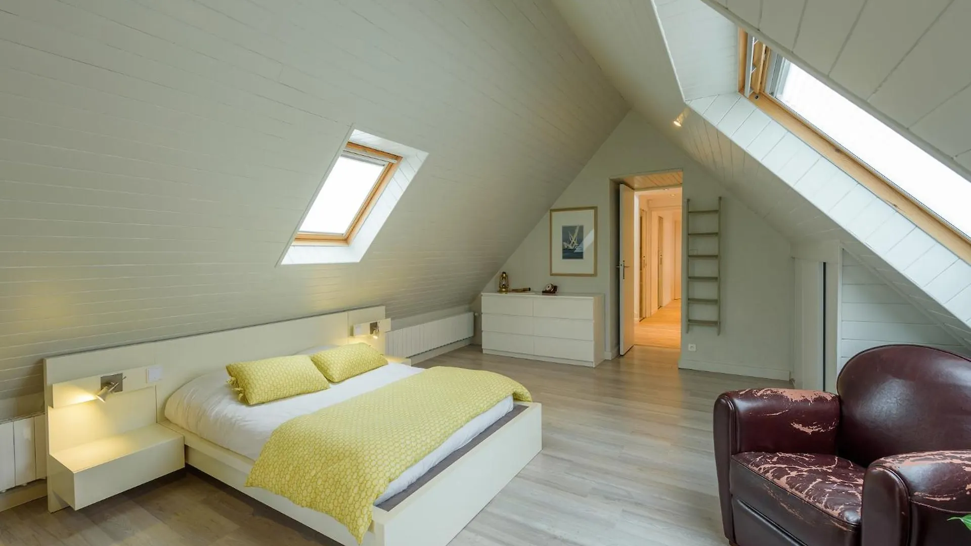 Peaceful Holiday Home In Plouguin With Indoor Pool